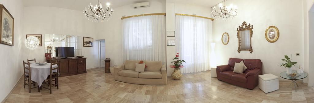 Hotel I 4 Assi